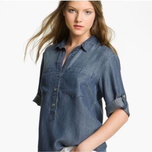 Anthropologie Cloth & Stone Polka Dot Chambray Top size Small